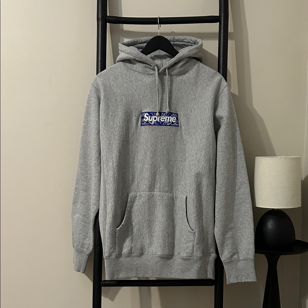 Supreme 100% Authentic Box Logo Hoodie - Blue Bandana